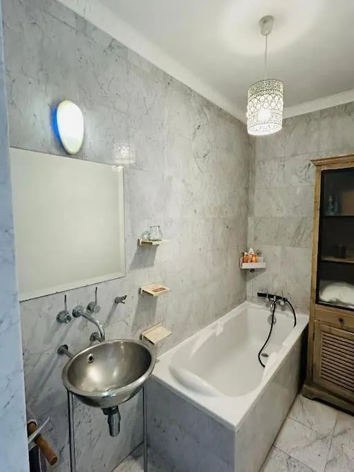 Apartment Appartement Charmant Parisien France